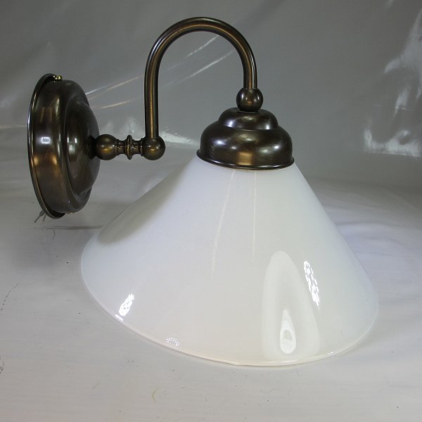 Antik Stil Wandleuchte Approaching Vintage Messinglampe Detailliert Landhaus Wandlampe Opalglasschirm Sagradafamilia Hn