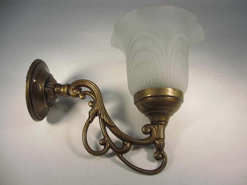 1 von 2 Flurlampe Wandlampe Massiv Messing Jugendstil Wandleuchte Glasschirm